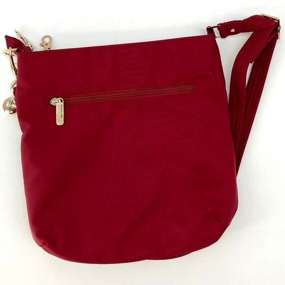 TRAVELON RED WINE SHOULDER BAG WITH GOLD HARDWARE - Picture 2 of 9